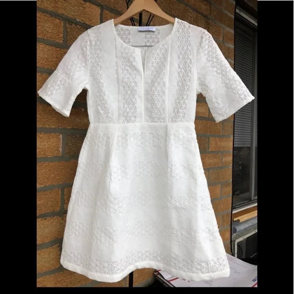 Sandro paris white lace dress size 3